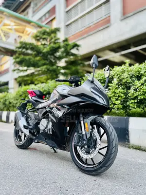 CFMoto 300SR 2025 Gray