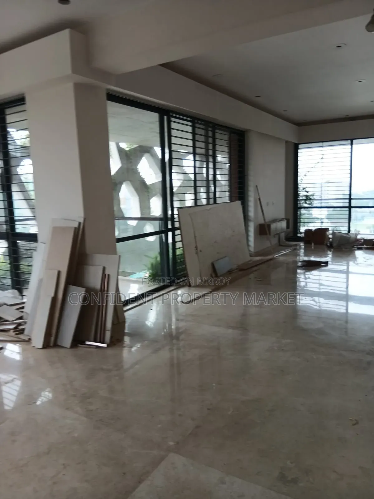 4-Bedroom Apartment in Gulshan for Rent