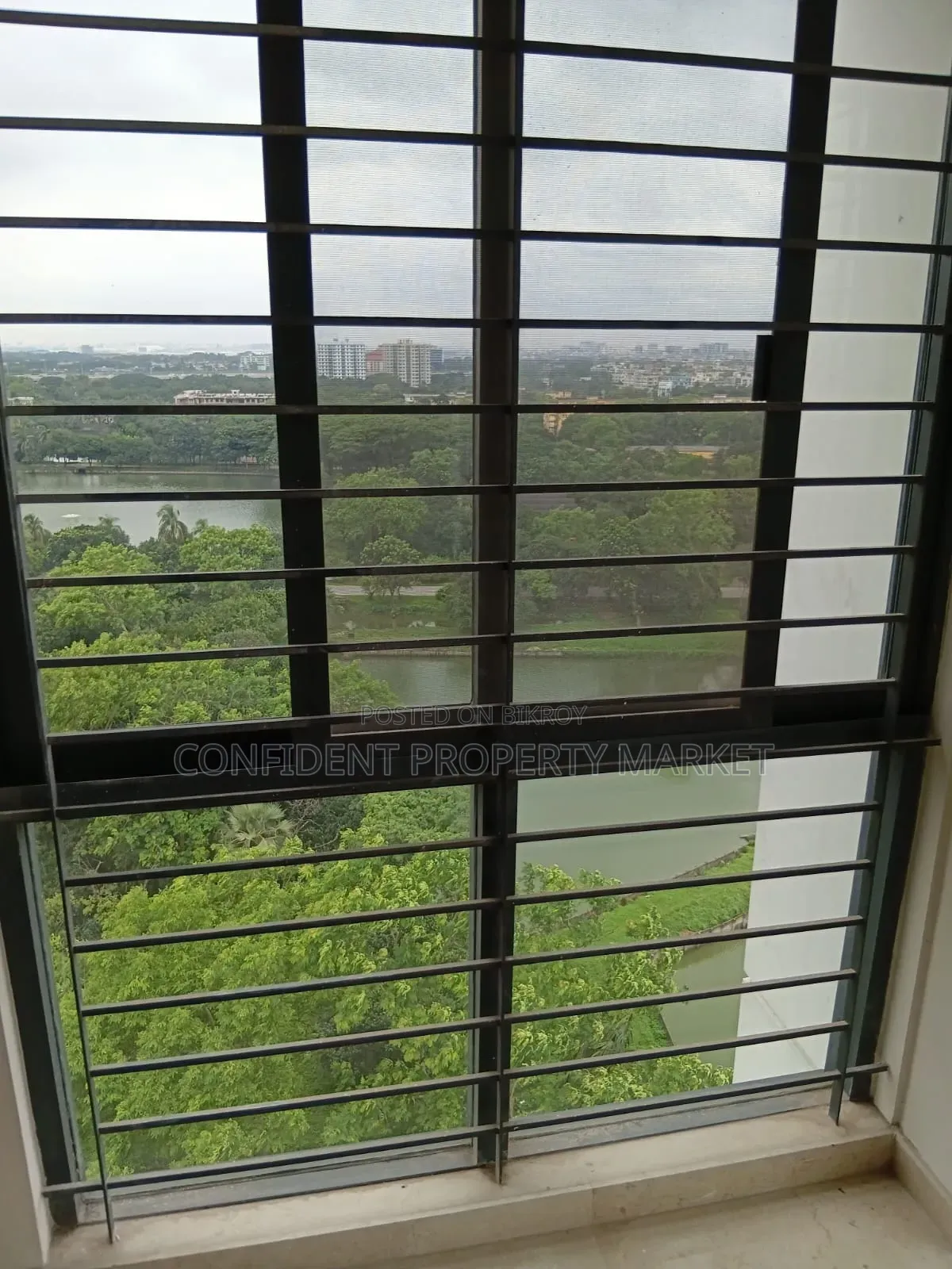 4-Bedroom Apartment in Gulshan for Rent