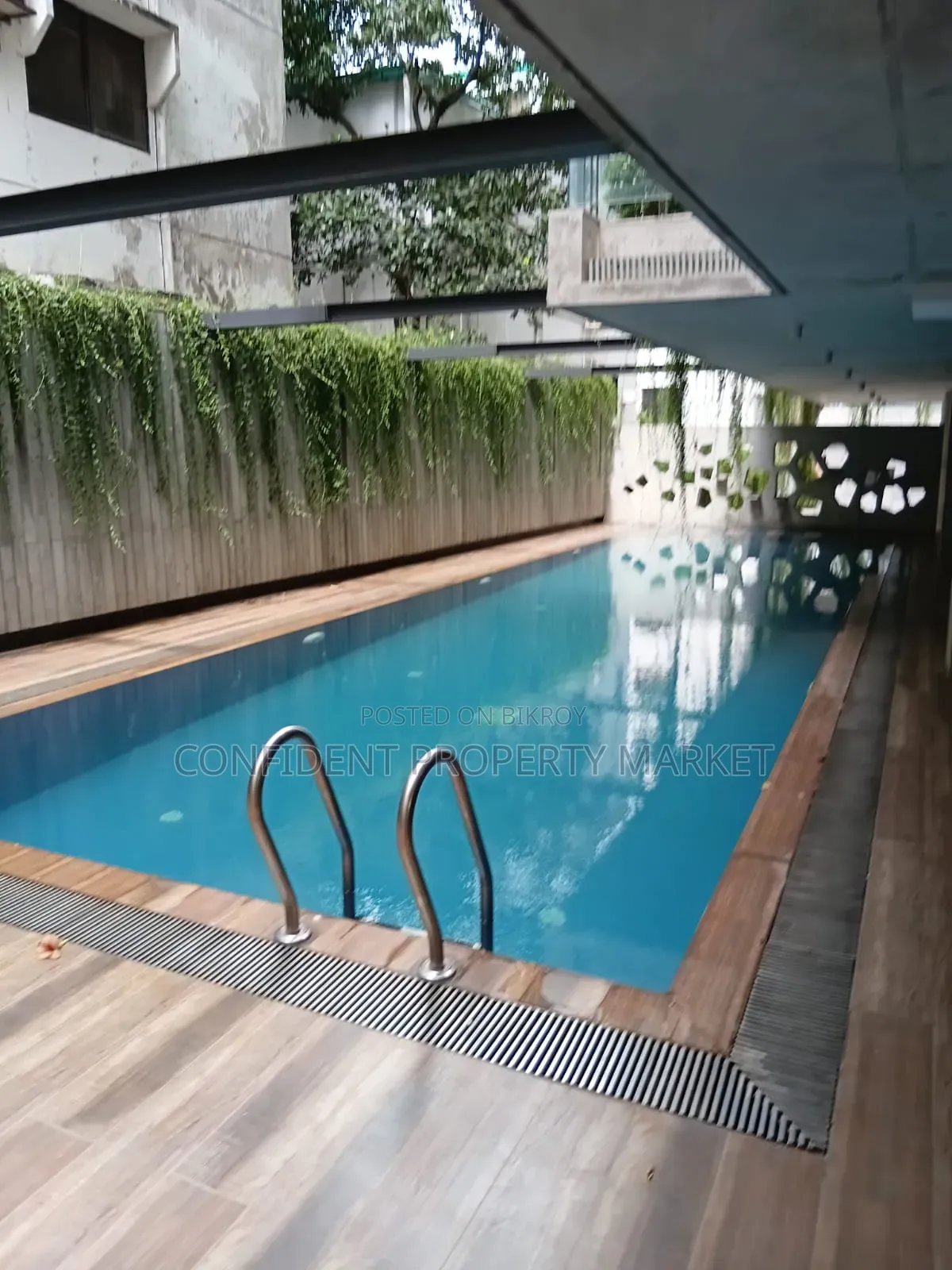 4-Bedroom Apartment in Gulshan for Rent