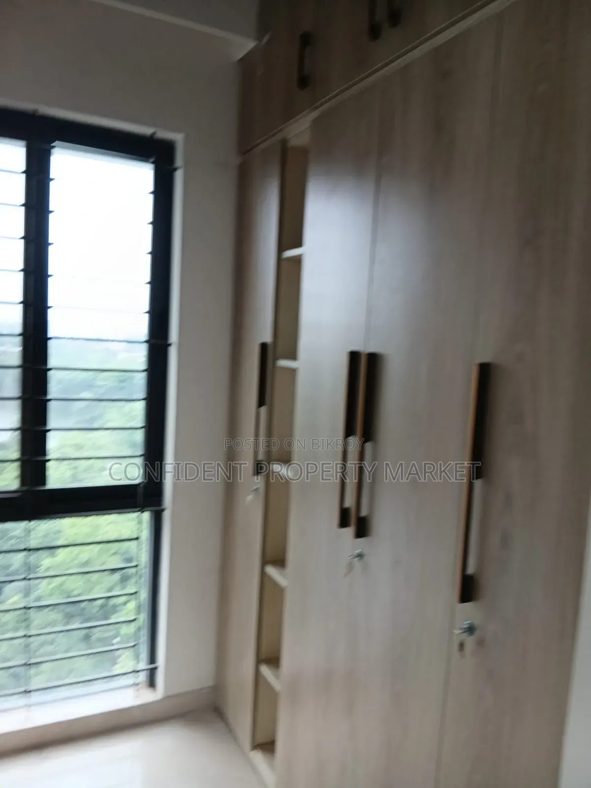 4-Bedroom Apartment in Gulshan for Rent