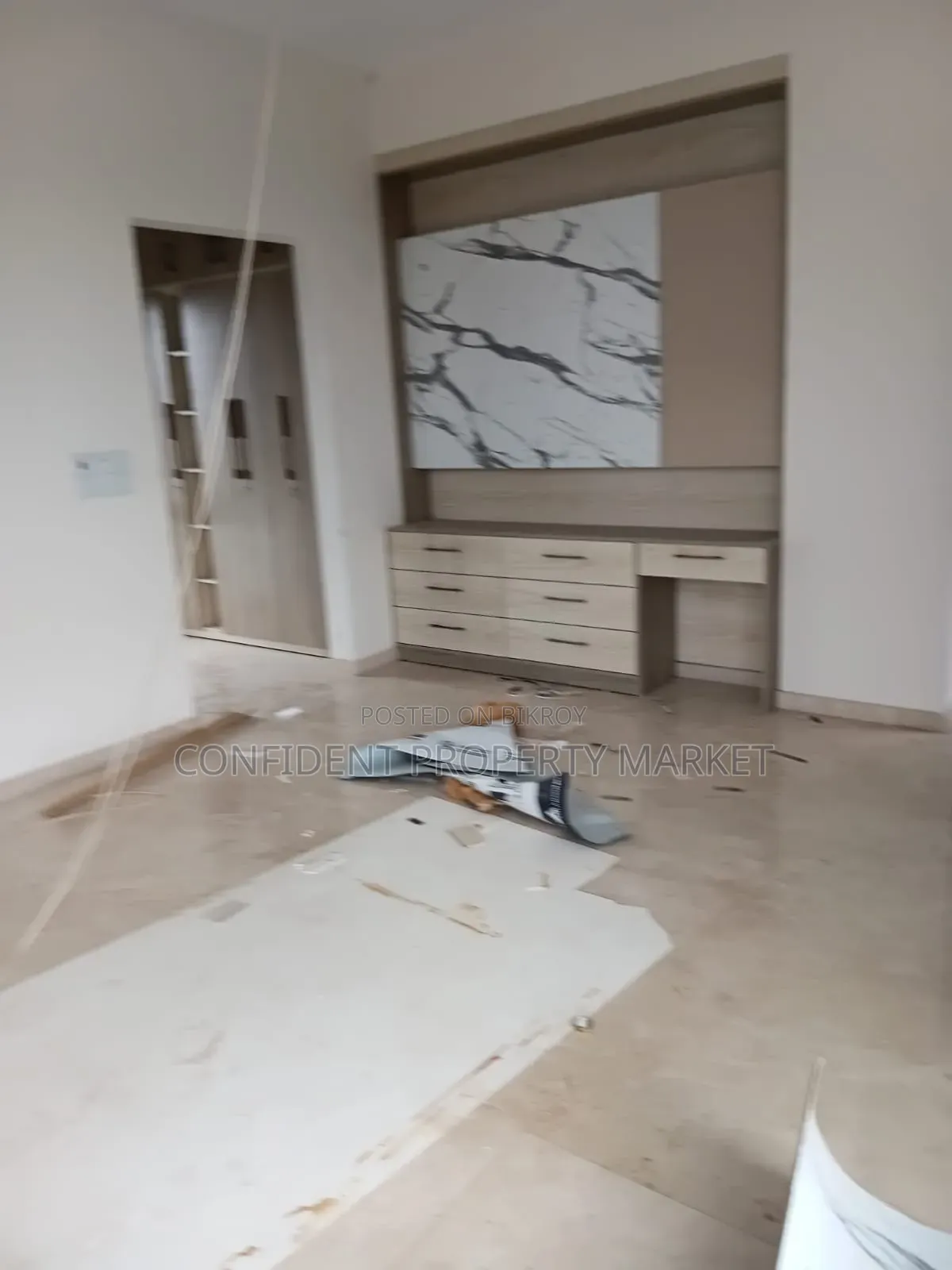 4-Bedroom Apartment in Gulshan for Rent
