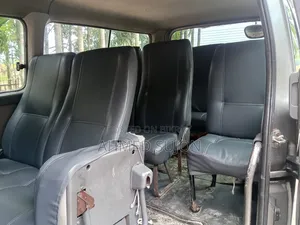 Nissan Patrol 2011 Silver