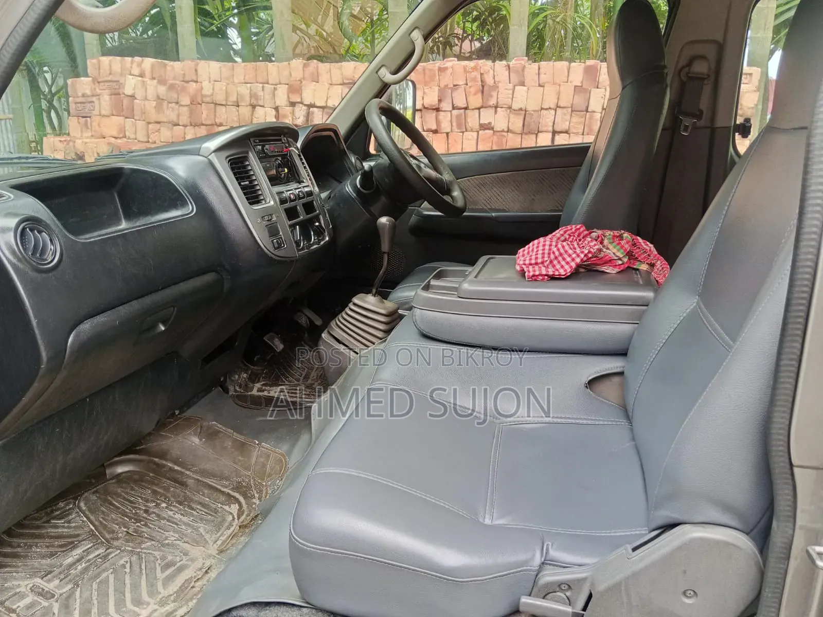 Nissan Patrol 2011 Silver