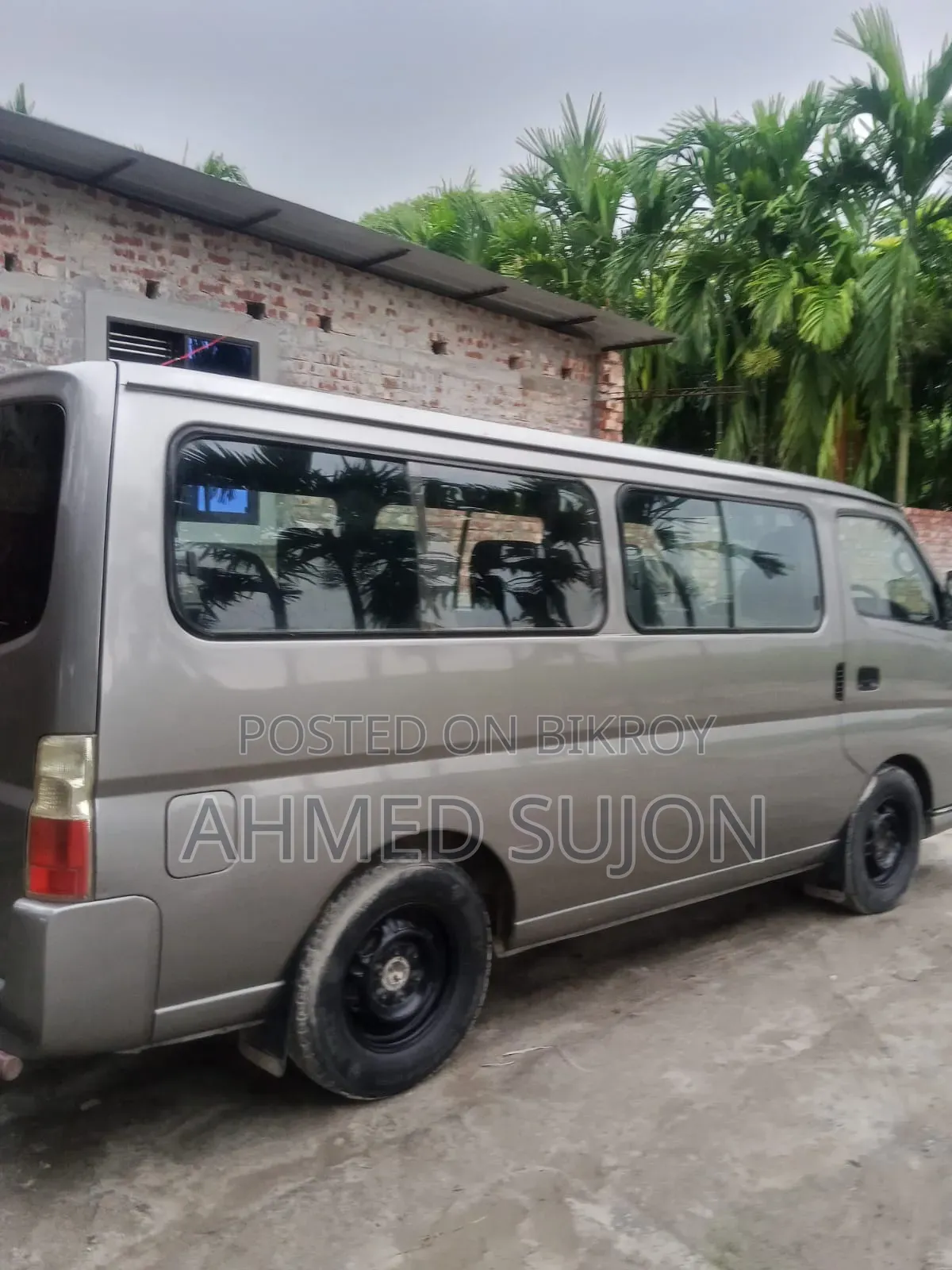 Nissan Patrol 2011 Silver