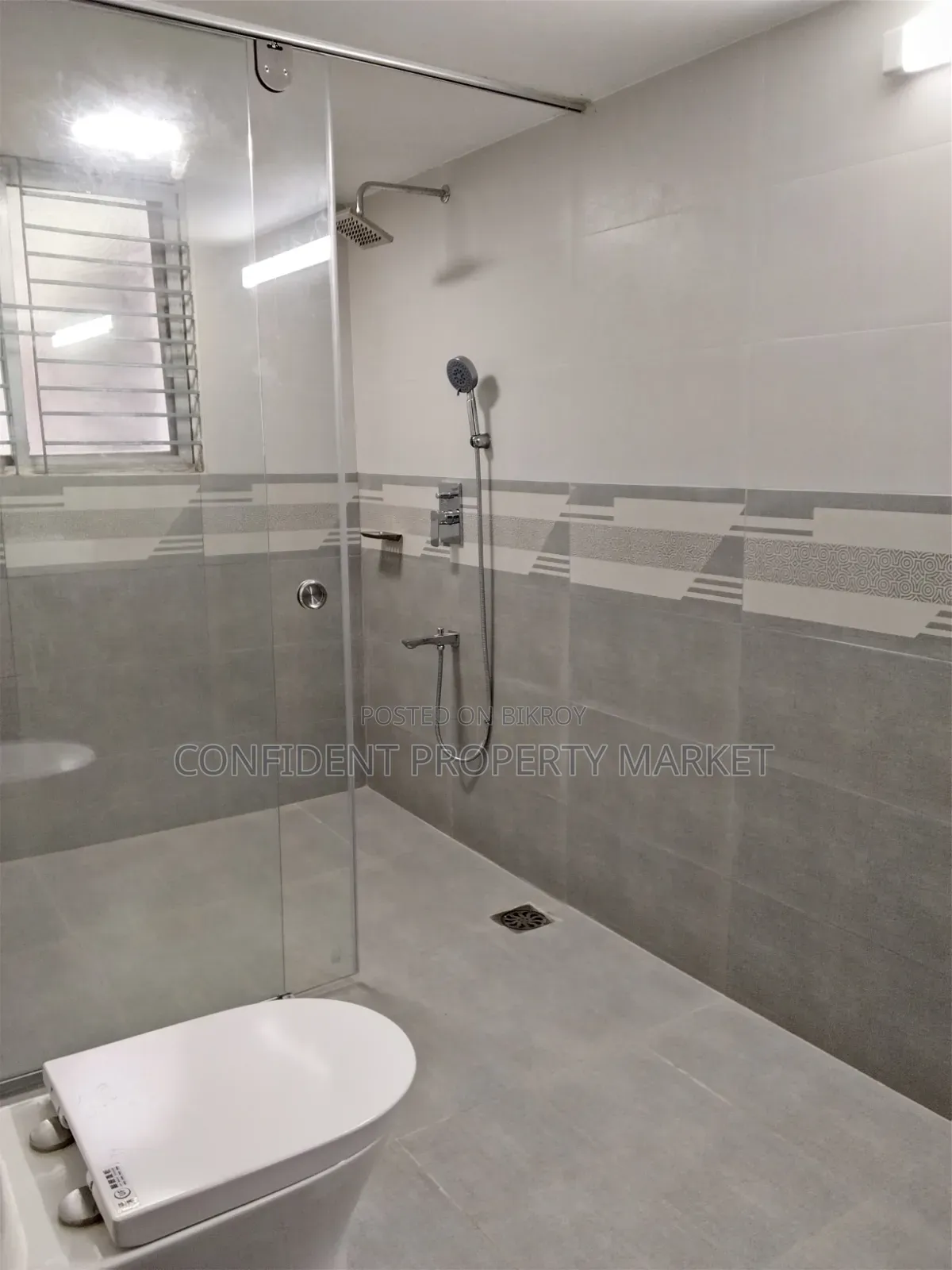 4-bedroom Apartment in Gulshan for Rent