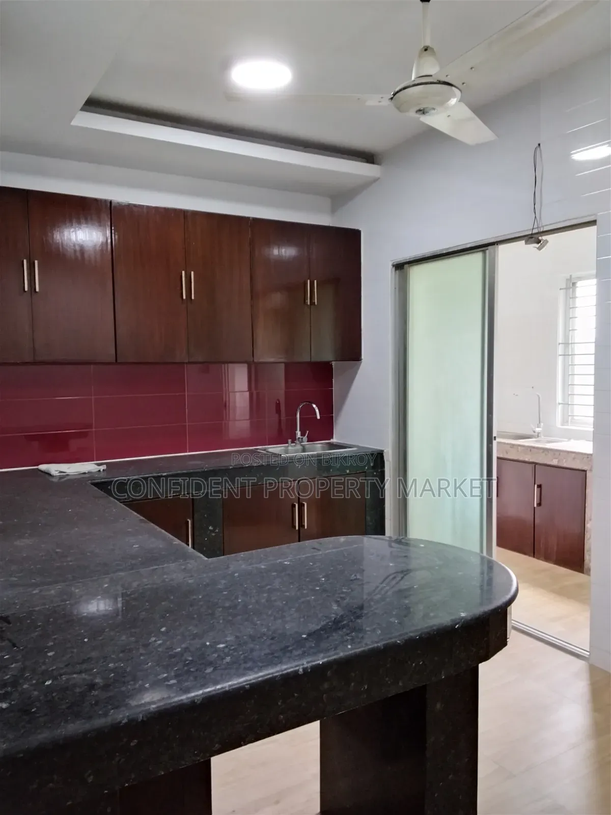 4-bedroom Apartment in Gulshan for Rent
