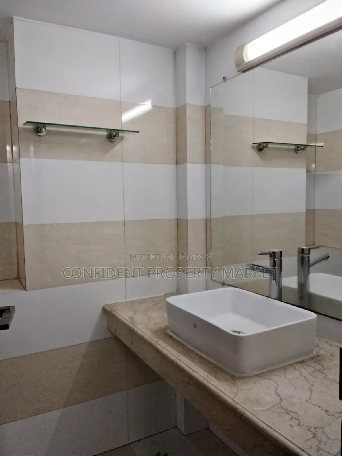 4-bedroom Apartment in Gulshan for Rent