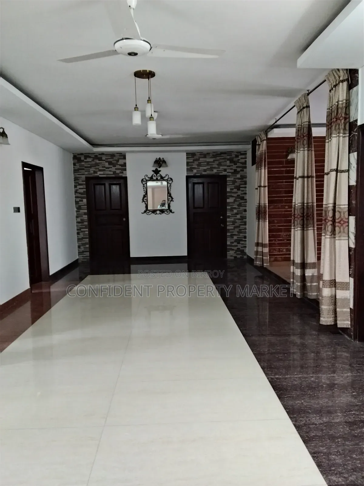 4-bedroom Apartment in Gulshan for Rent