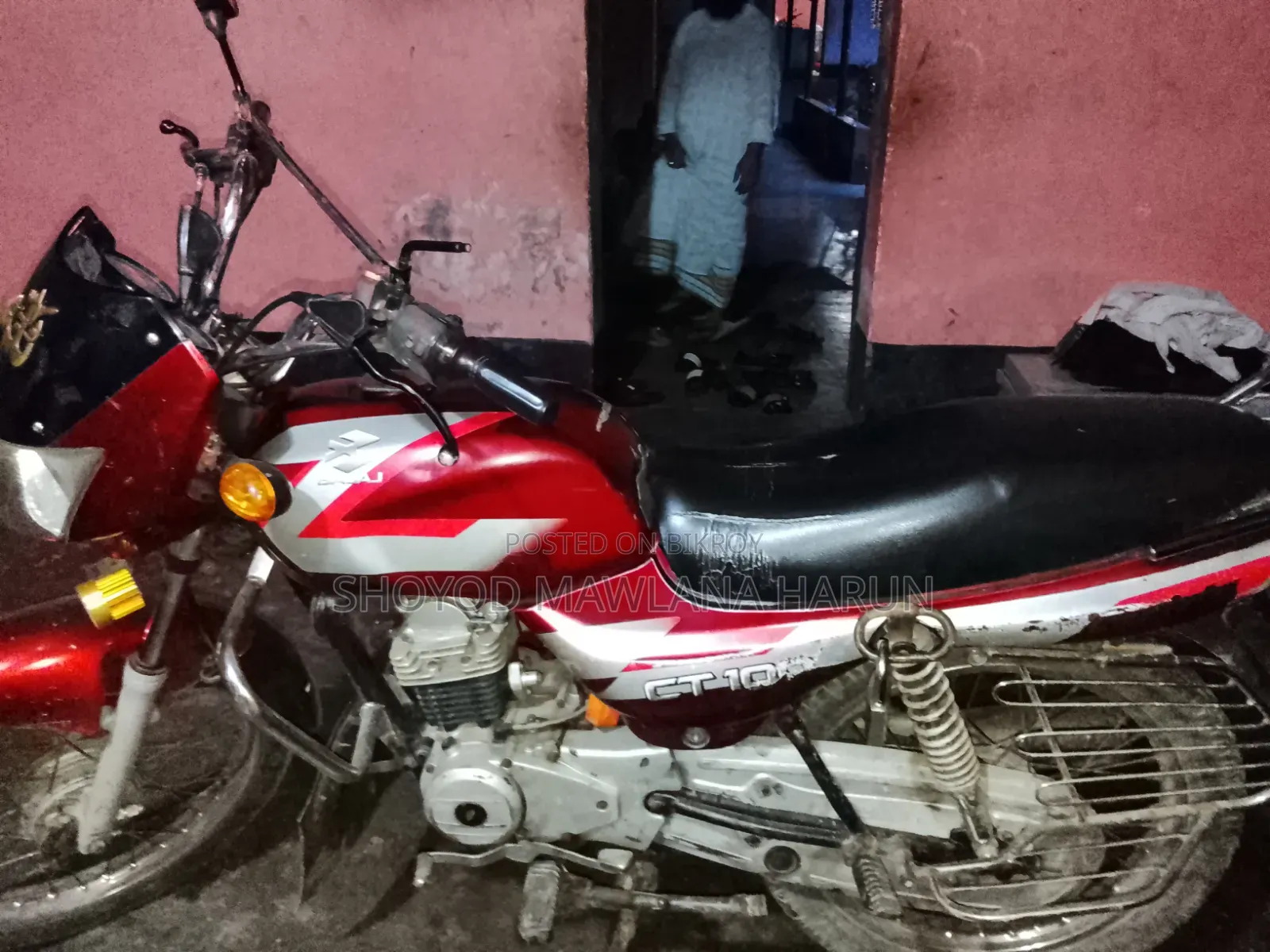 Bajaj Discover 100 2010 Red