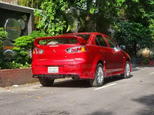 Mitsubishi Lancer 2016 Red