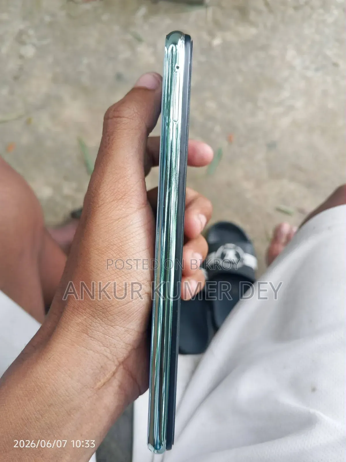Vivo Y11 32 GB Black