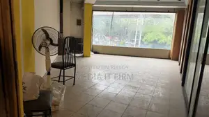 Office Showroom for Rent