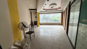 অফিস শোরুম ভাড়া দেয়া হবে