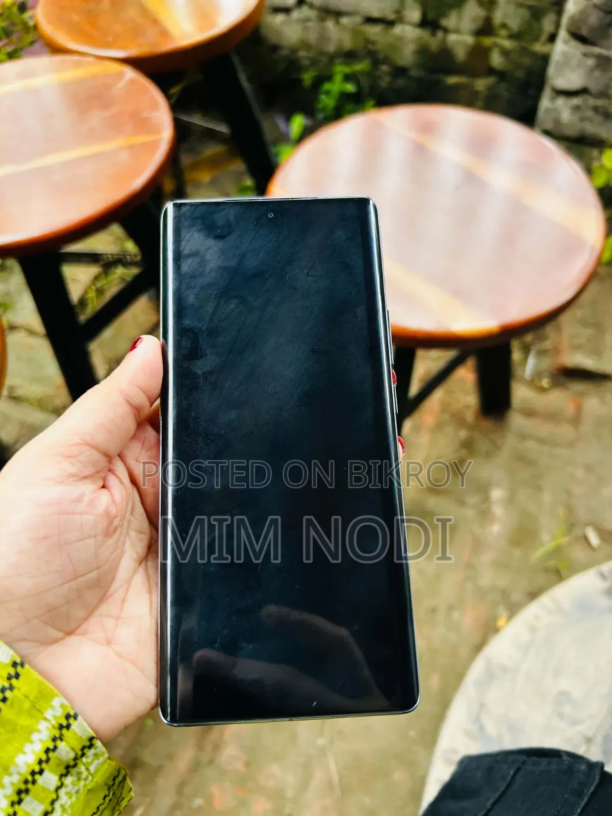 টেকনো স্পার্ক ২০ প্রো প্লাস ২৫৬ জিবি হোয়াইট