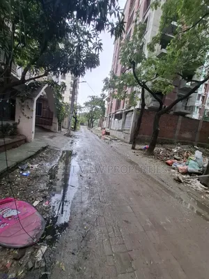 জি ব্লক || উত্তরমুখী || ৩০০ ফিট মহাসড়ক রোডের খুব কাছাকাছি