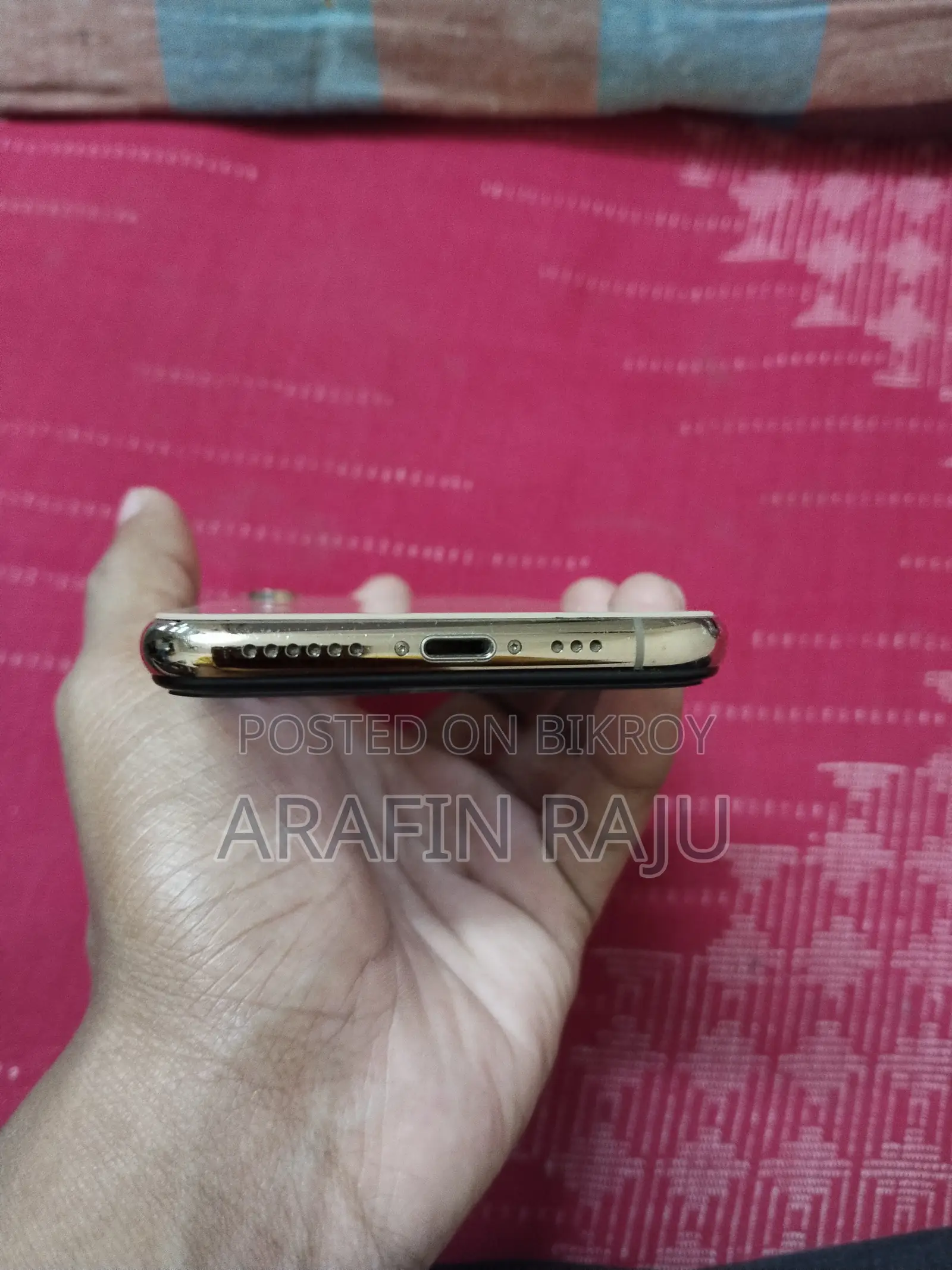 New Apple iPhone XS 64 GB Rose Gold