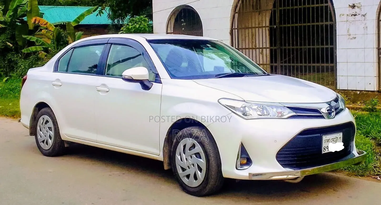 Toyota Axio 2017 Pearl