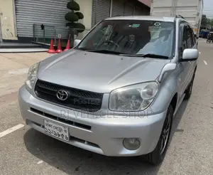 Toyota RAV4 1.8 2004 Silver