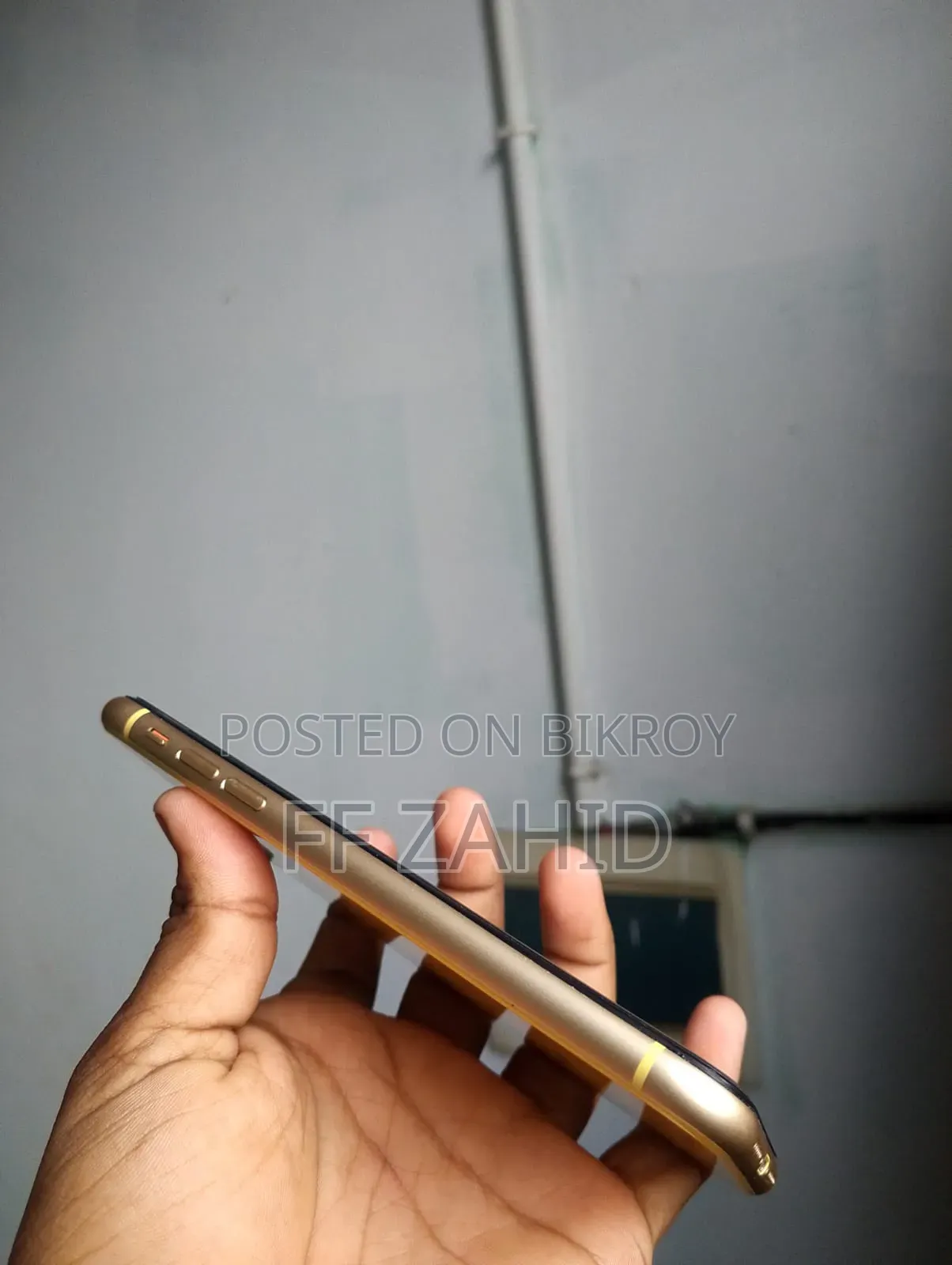 অ্যাপল আইফোন এক্সআর ১২৮ জিবি হলুদ