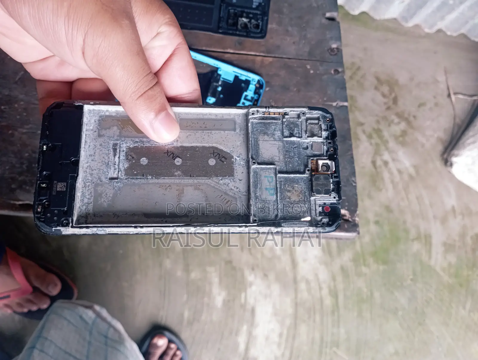রেডমি ১০ ২০২২ জেনুইন স্পেয়ার পার্টস বিক্রির জন্য (সম্পূর্ণ ফ্রেশ এবং কোনো স্ক্যাচ নেই)