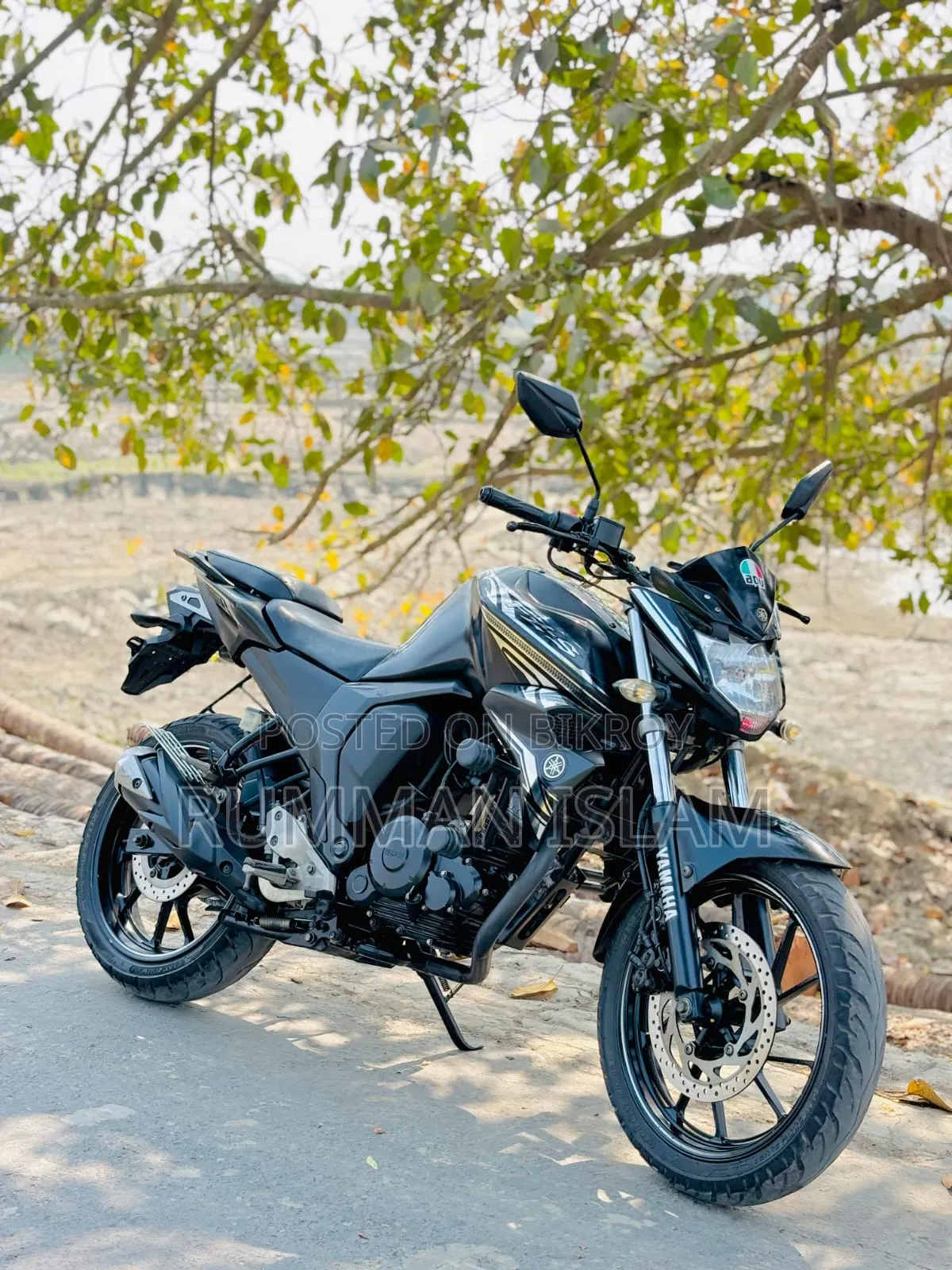 ইয়ামাহা এফজেড ২০২৩ কালো