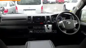 Toyota HiAce 2021 Silver