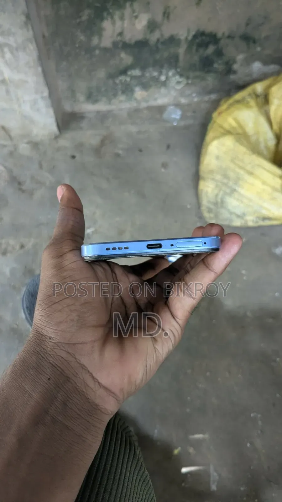 রিয়েলমি সি৮৫ ফোরজি ১২৮ জিবি ব্লু