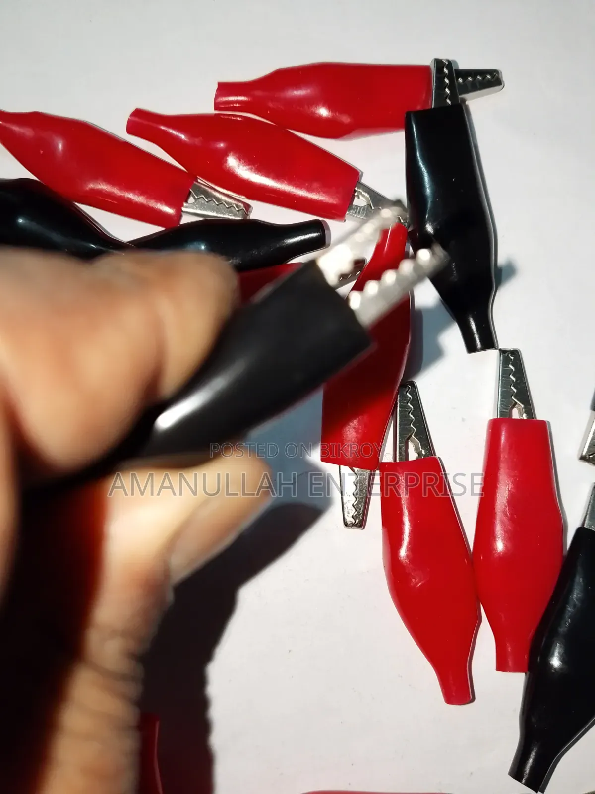Insulated Alligator Clips Set | Amanullah Enterprise (06 Pcs)