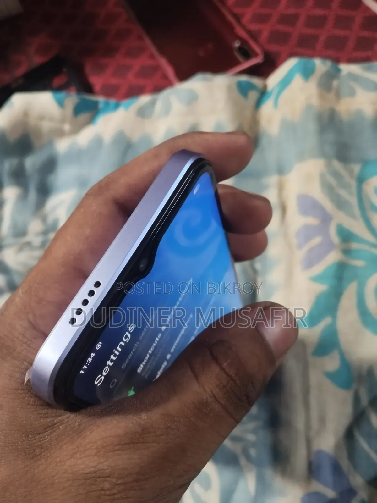 Vivo Y18 128 GB Gray