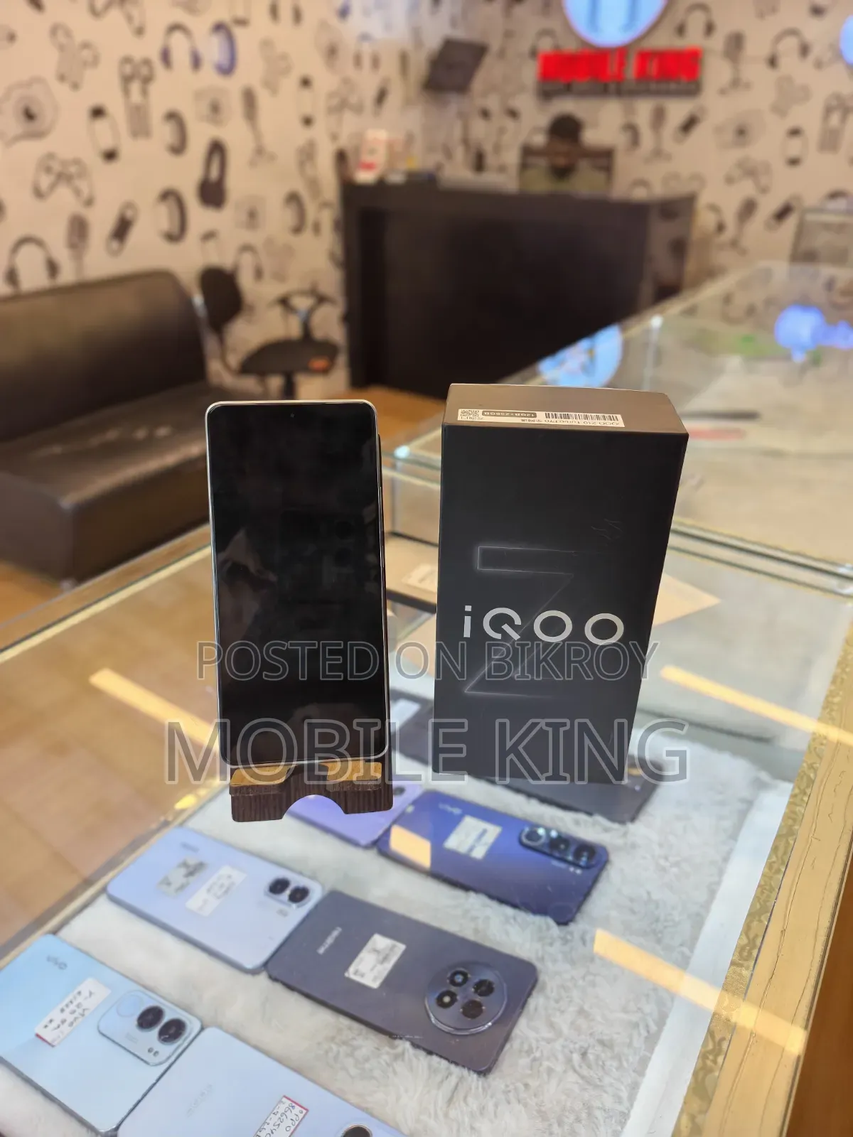 iQOO Z10 256 GB White