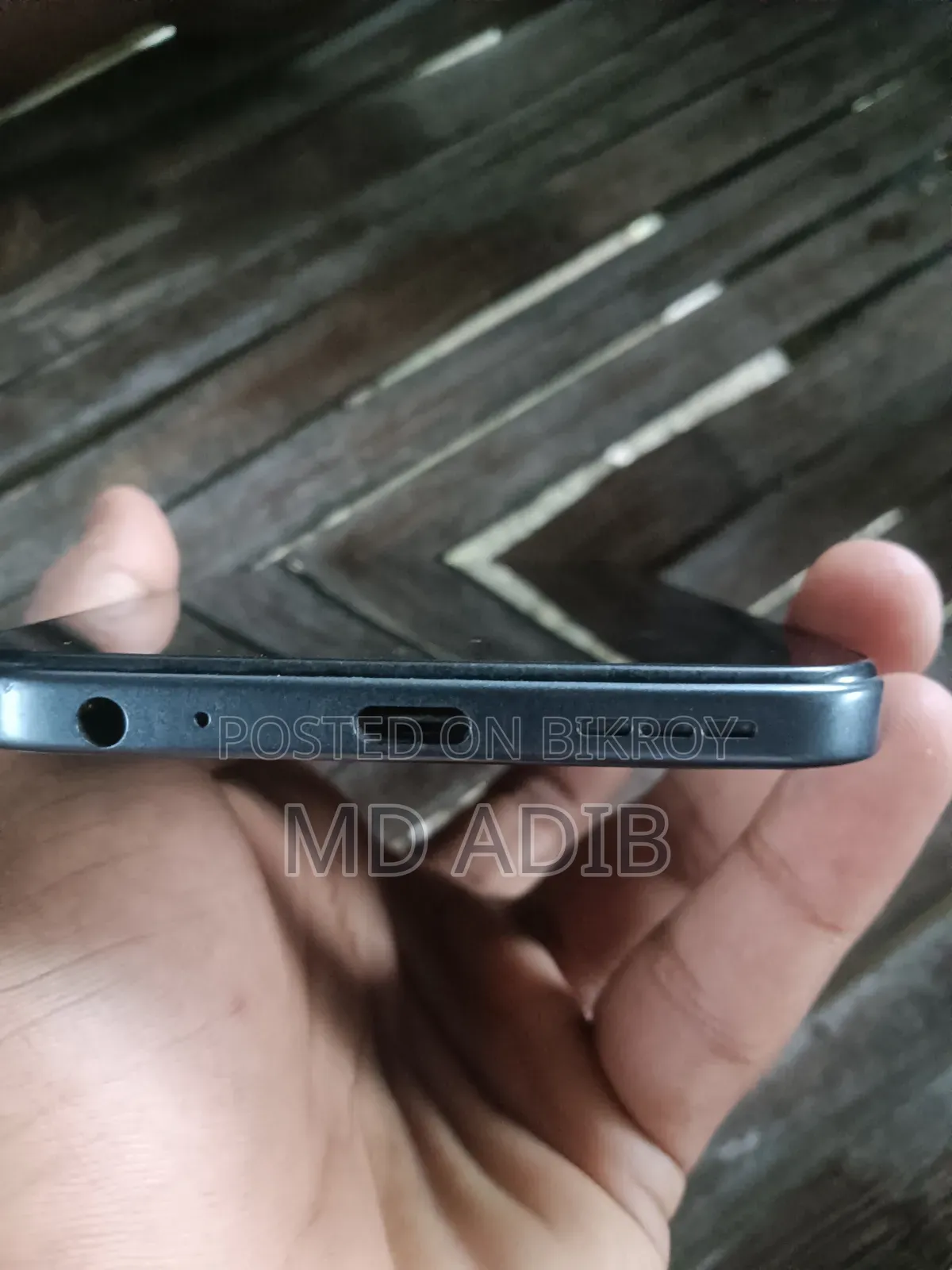 টেকনো স্পার্ক ৪০ ১২৮ জিবি ব্ল্যাক