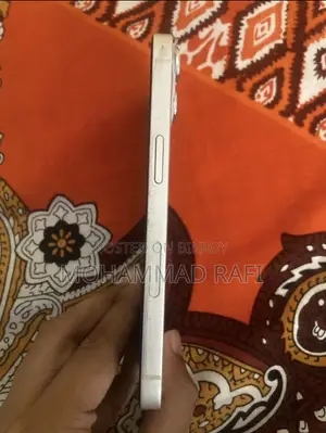 Apple iPhone 13 128 GB White
