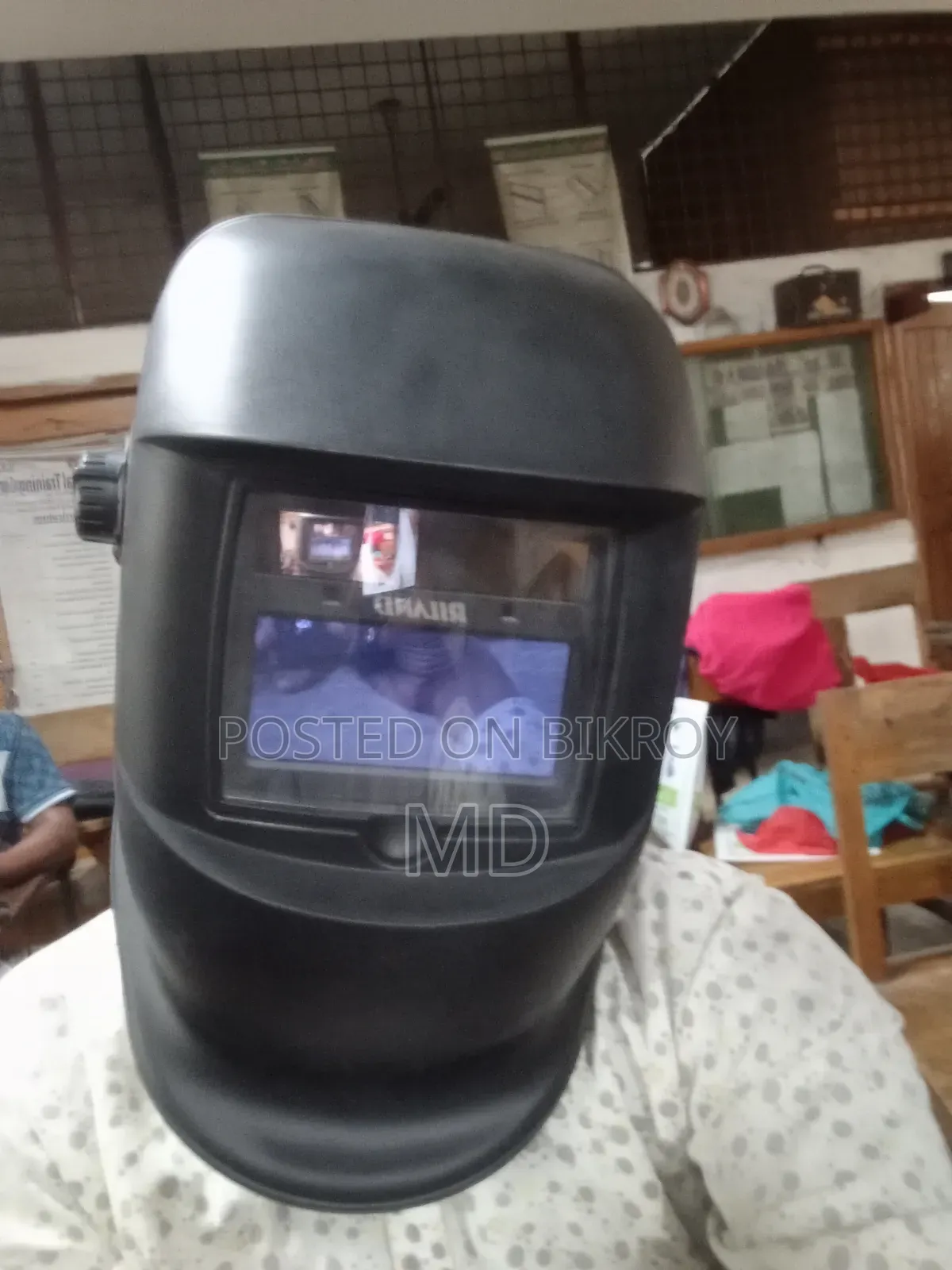 ওয়েল্ডিং হেলমেট