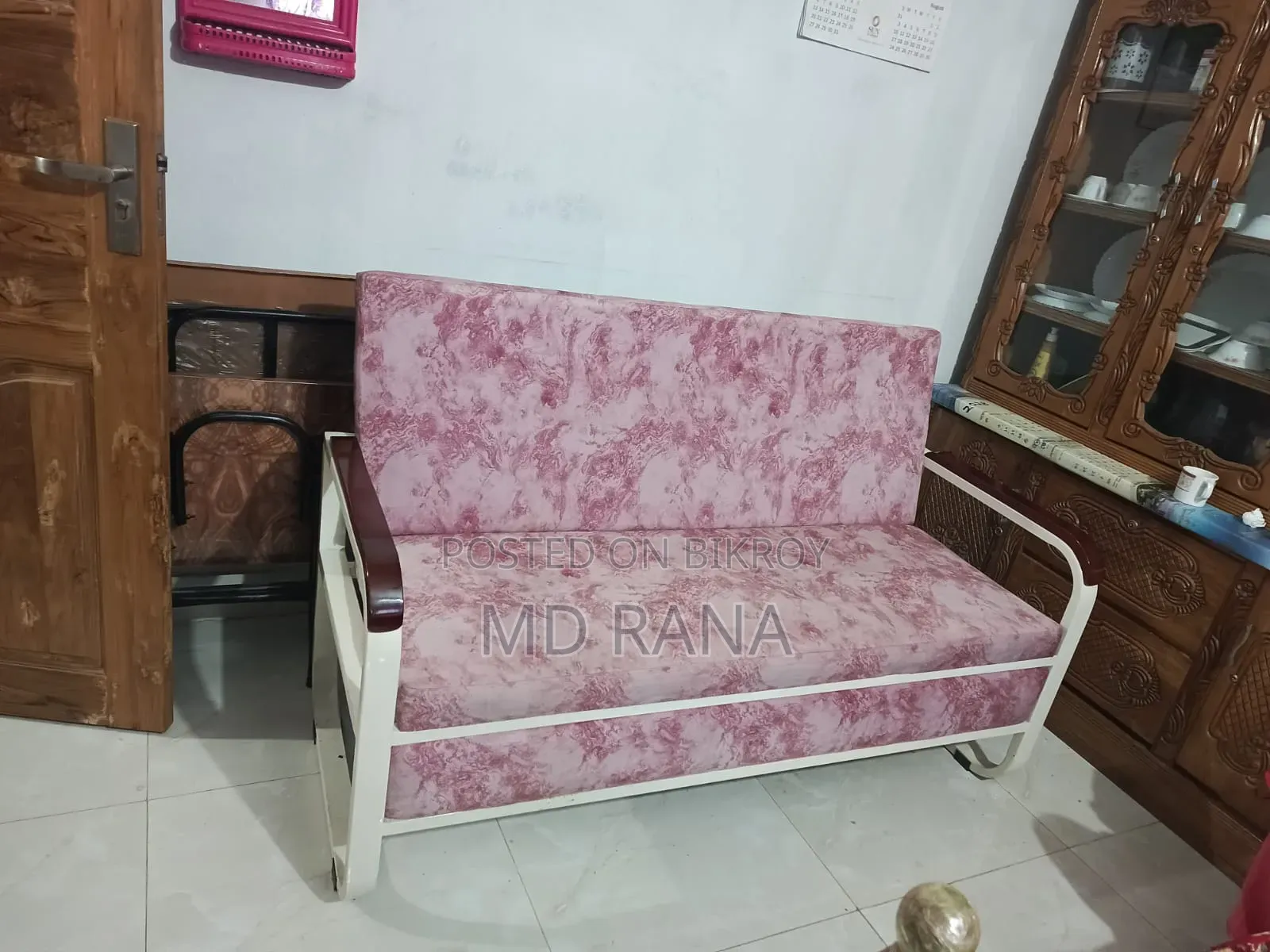 স্টেইনলেস স্টিল ফার্নিচার