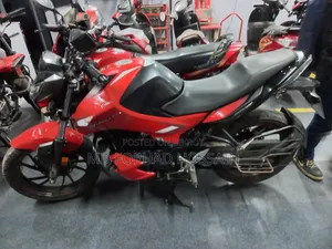 Hero Thriller 160R 2022 Black