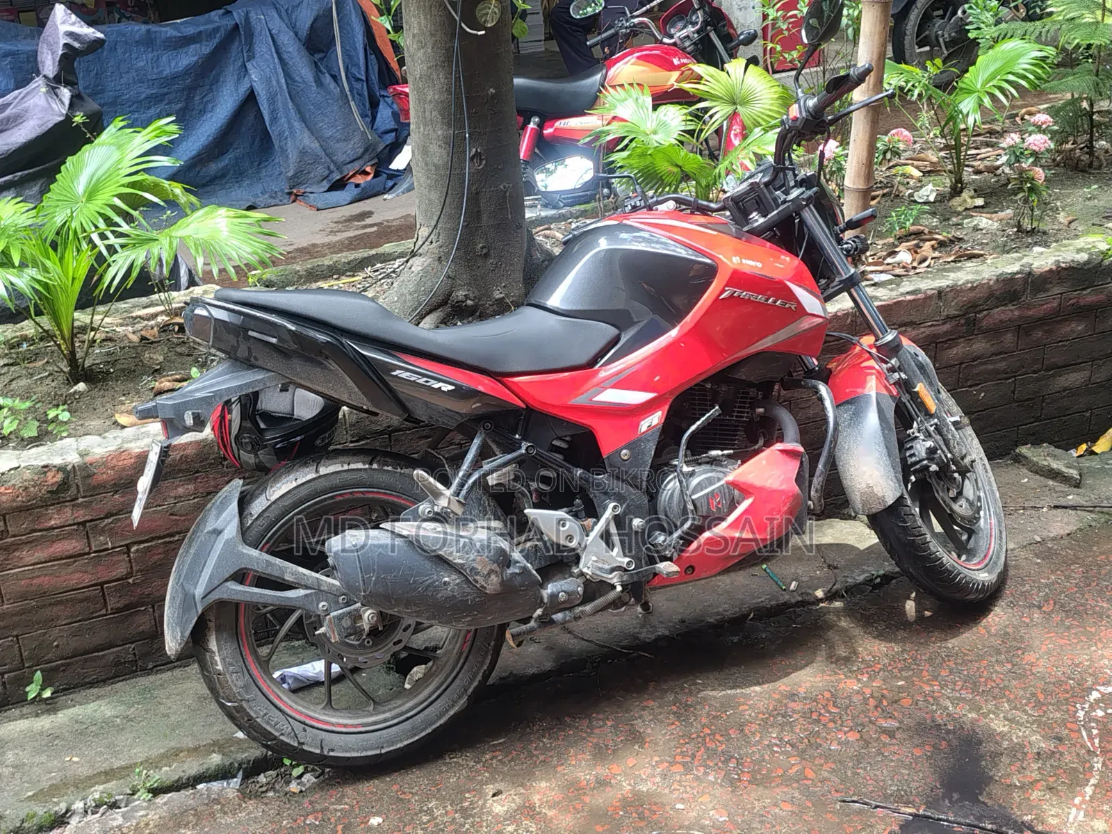 Hero Thriller 160R 2022 Black