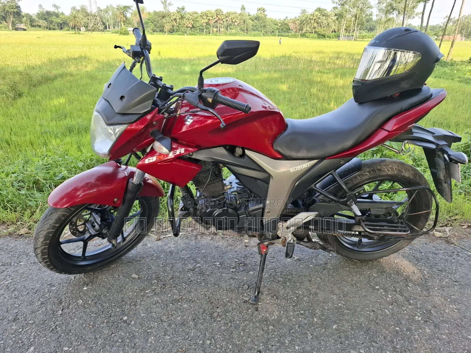 Suzuki Gixxer Monotone 2016 Red