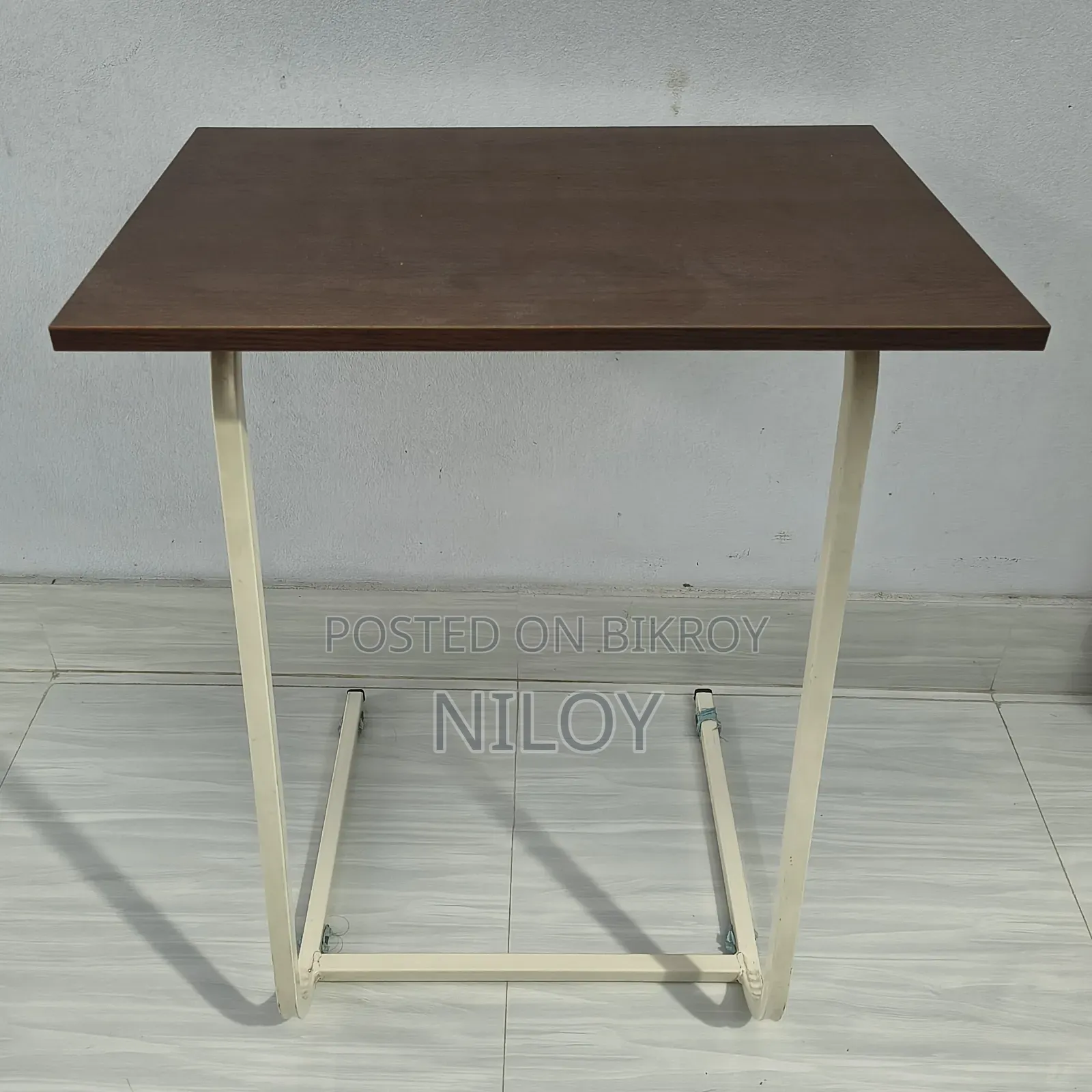 Regal Laptop Table