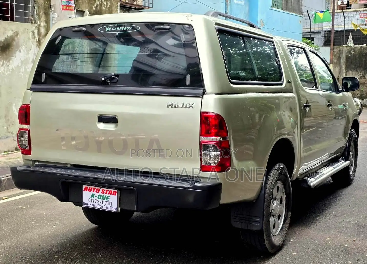 Toyota Hilux 2.5 D-4D SRX ২০১১ সিলভার