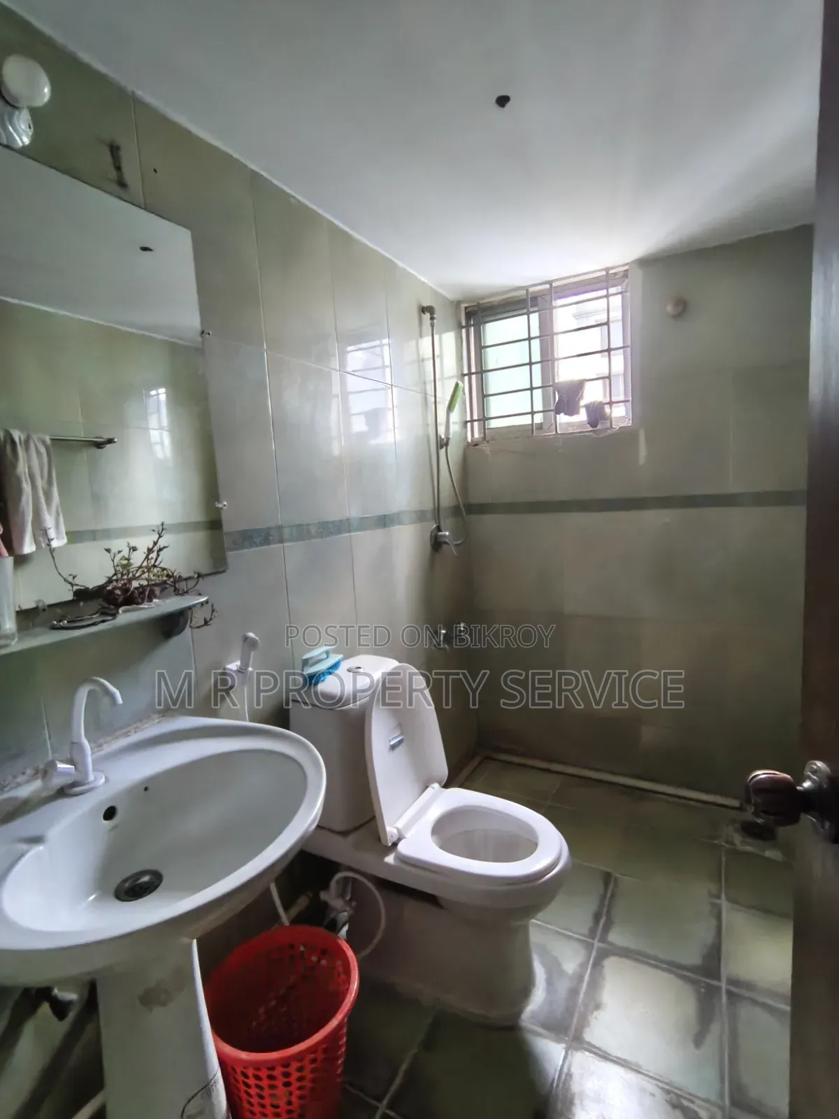 উত্তরায় ২০ বেডরুমের বাসা ভাড়ার জন্য
