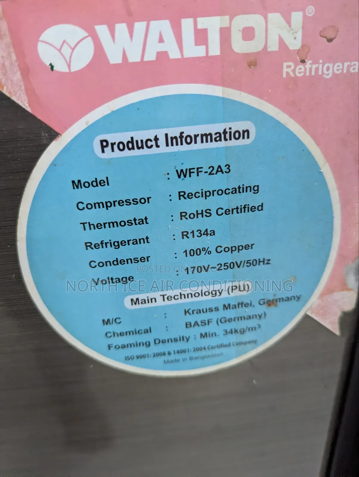 Walton as Colour Frost Fridge 213 Ltr.