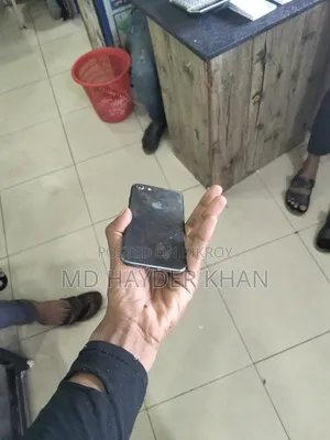 Apple iPhone 8 64 GB Black