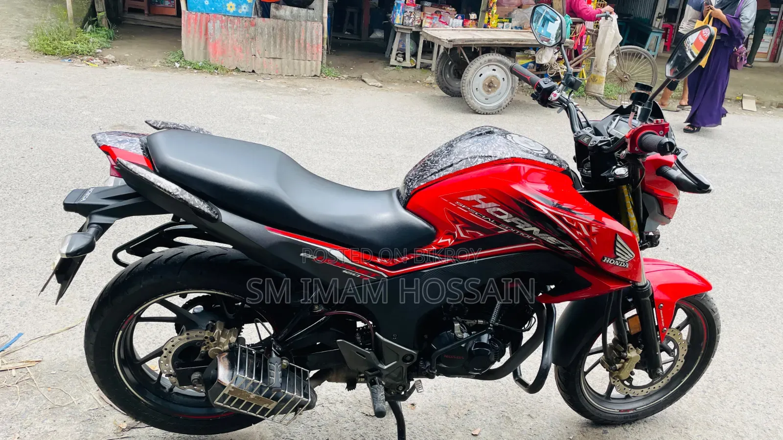 হোন্ডা হর্নেট ২০২০ লাল