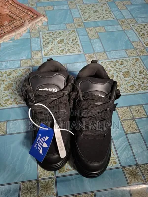 Adidas Shoes Turnaround Shoes