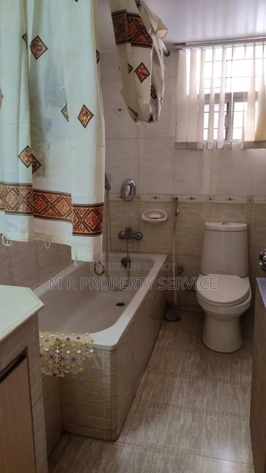 Furnished 4-bedroom Apartment in Uttara for rent