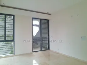 গুলশানে আংশিক ফার্নিশড ৪ বেডরুমের অ্যাপার্টমেন্ট ভাড়া
