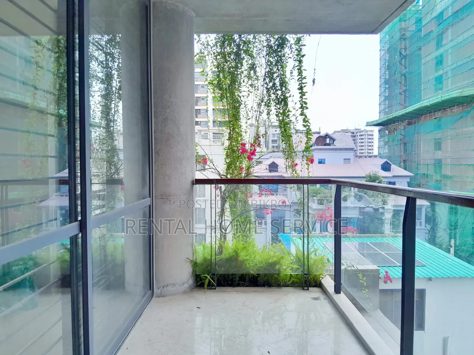 গুলশানে আংশিক ফার্নিশড ৪ বেডরুমের অ্যাপার্টমেন্ট ভাড়া
