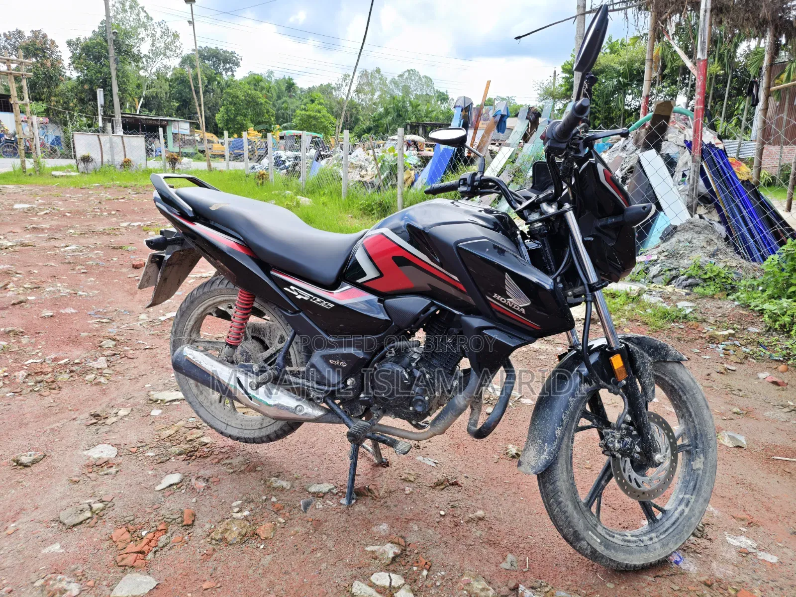 হোন্ডা ২০২৫ কালো