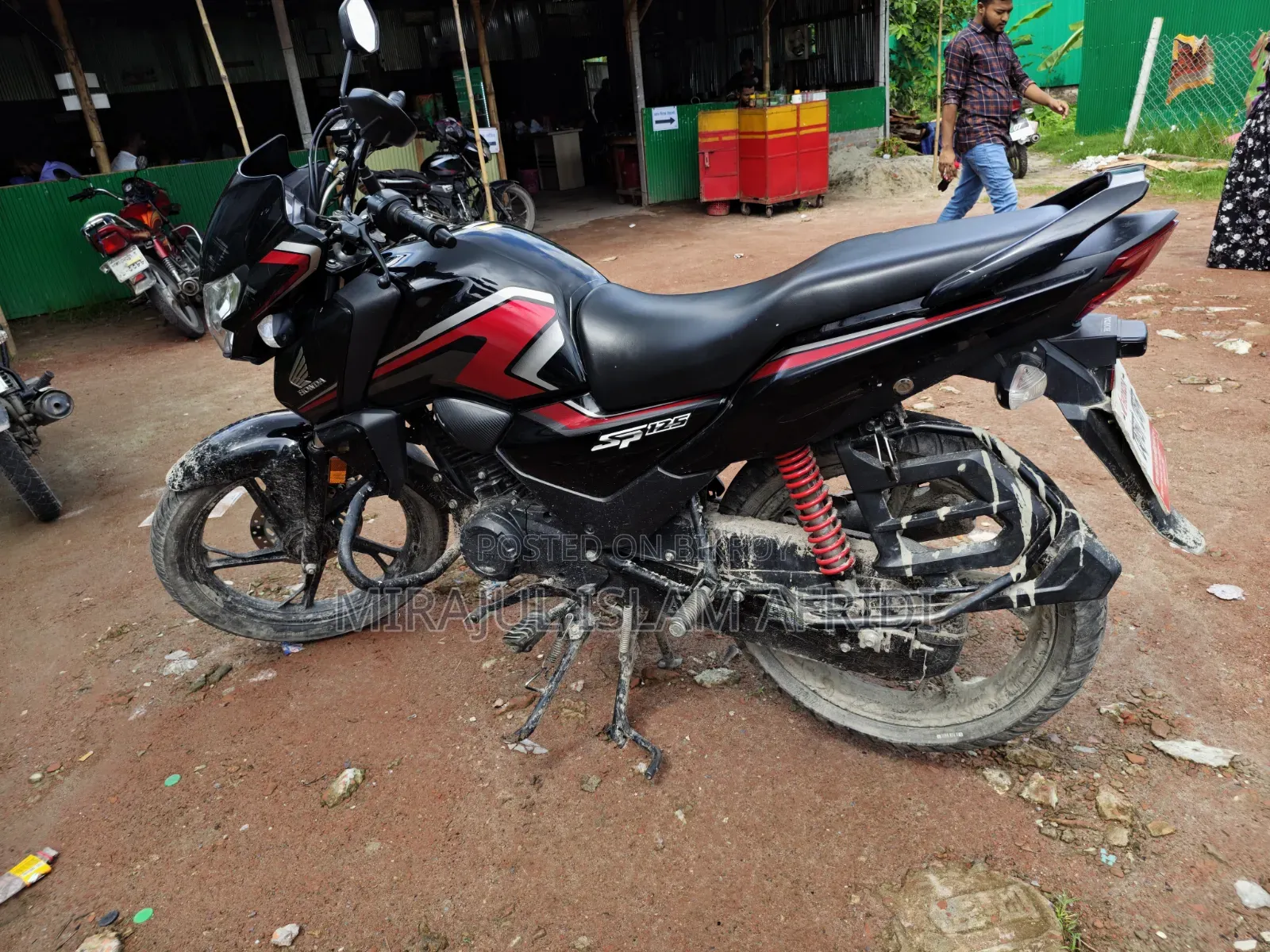 হোন্ডা ২০২৫ কালো